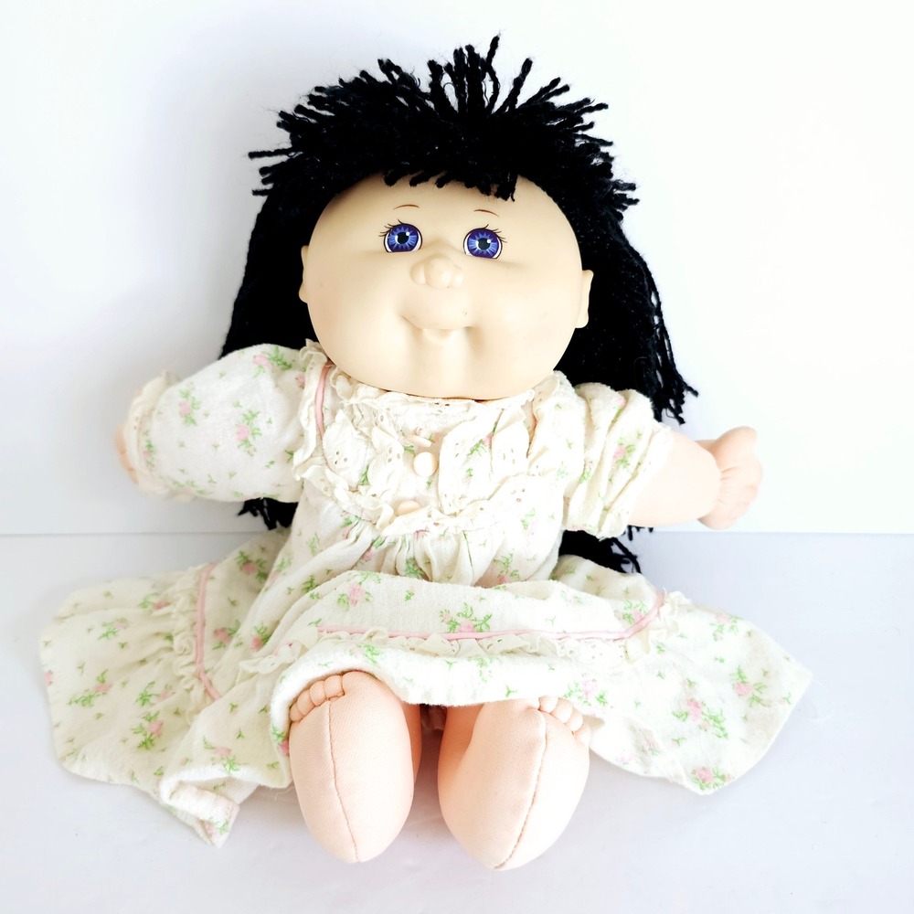 1996 Cabbage Patch Kids Olympikids Mattel Doll Black Yarn Hair Blue Eyes Vintage